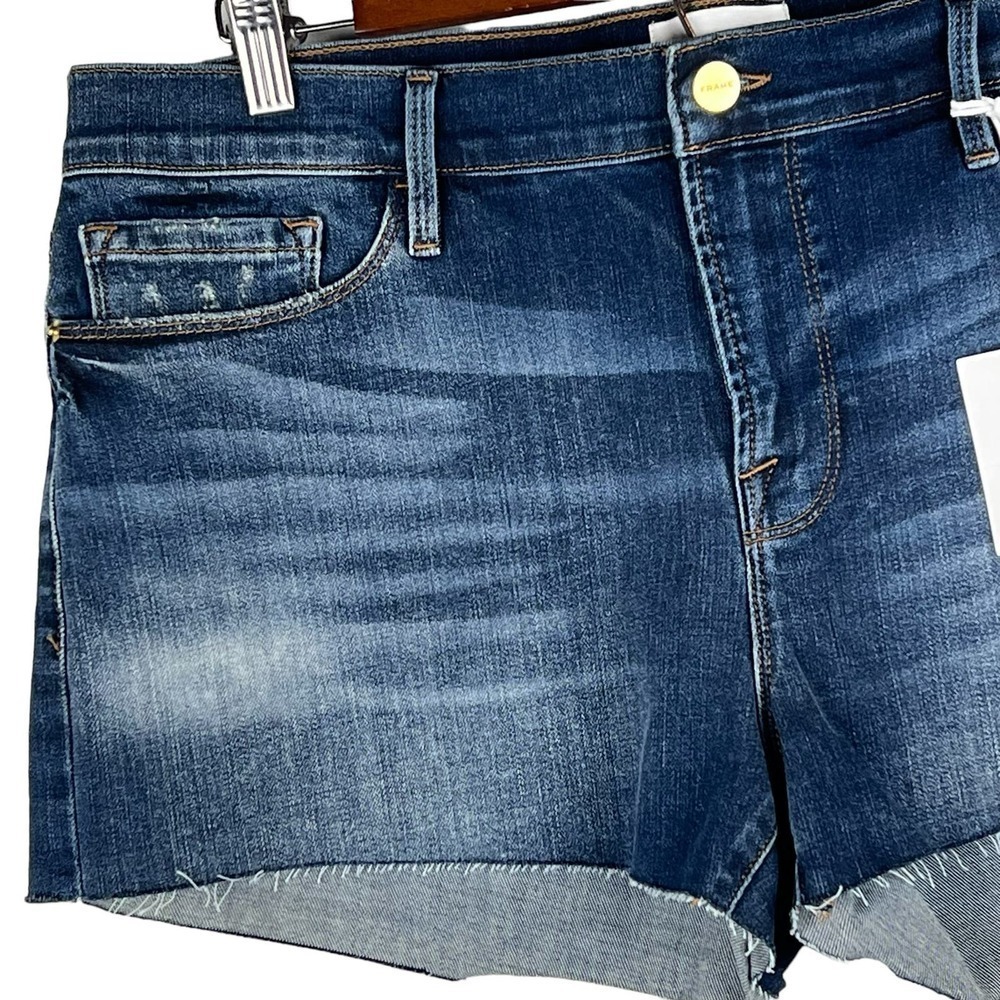 FRAME LE CUTOFF DISTRESSED DENIM SHORTS IN AZURE NWT WOMEN'S SIZE‎ 32 - Picture 3 of 16